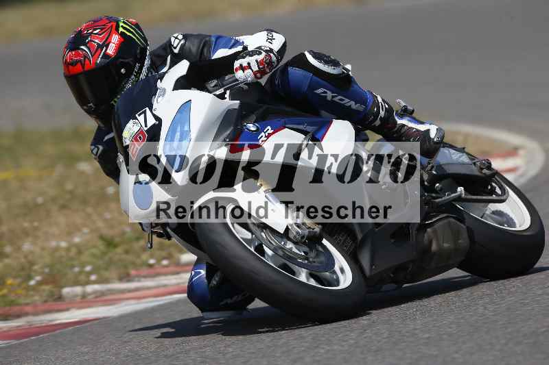 /Archiv-2023/28 05.06.2023 Moto Club Anneau du Rhin/vert-medium/7